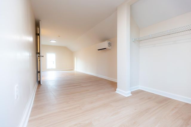 942 Hawkins - Cummins Road, Paris, KY 40361