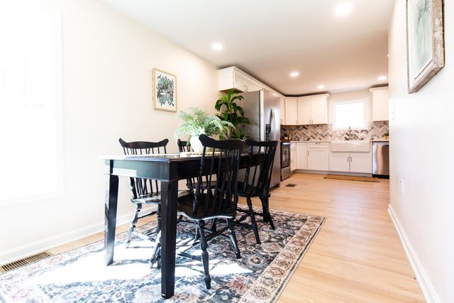 942 Hawkins - Cummins Road, Paris, KY 40361