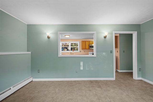 4 Tanglewood Drive, Dover, NH 03820