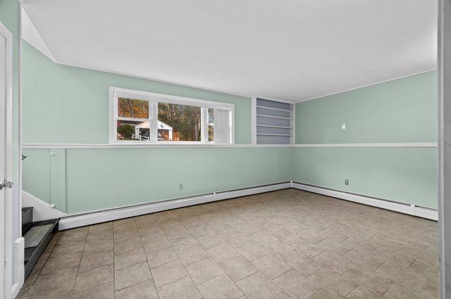 4 Tanglewood Drive, Dover, NH 03820