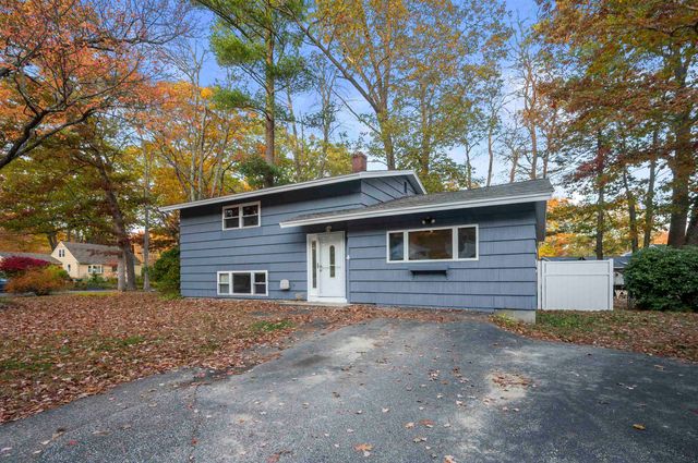 4 Tanglewood Drive, Dover, NH 03820