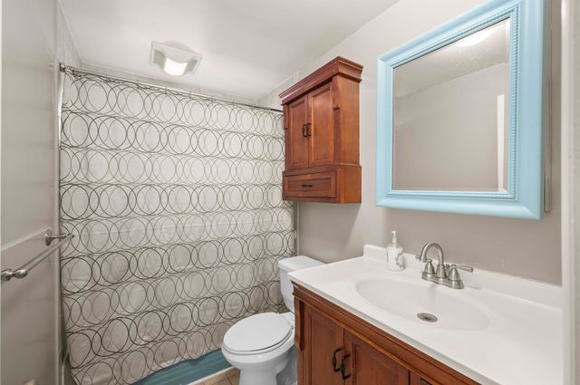 4 Tanglewood Drive, Dover, NH 03820