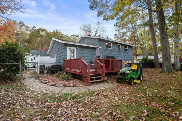 4 Tanglewood Drive, Dover, NH 03820