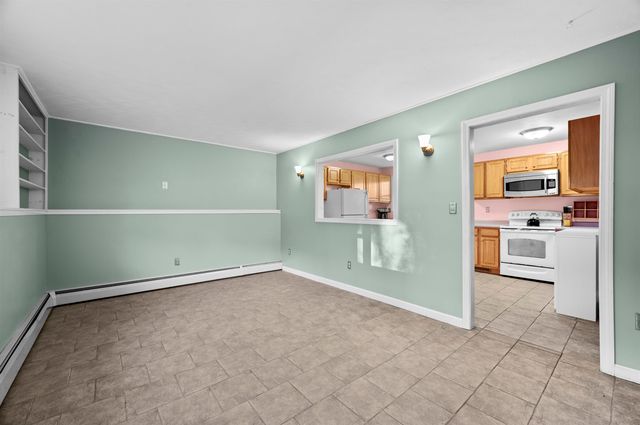 4 Tanglewood Drive, Dover, NH 03820