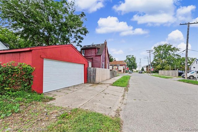 2528 Woodmere Street, Detroit, MI 48209