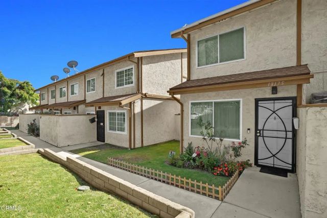 13175 Bromont Avenue, Sylmar, CA 91342