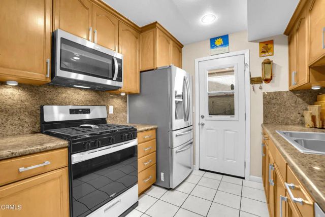 13175 Bromont Avenue, Sylmar, CA 91342