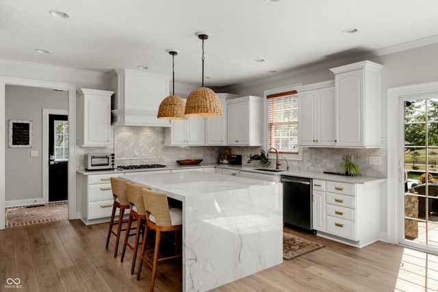 4053 Burford Drive, Carmel, IN 46074