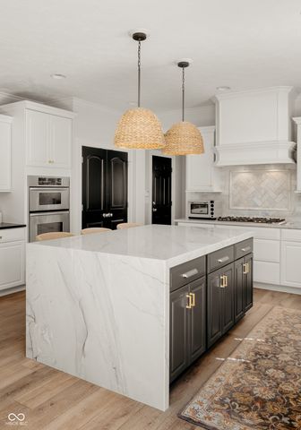 4053 Burford Drive, Carmel, IN 46074
