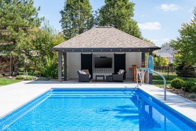4053 Burford Drive, Carmel, IN 46074