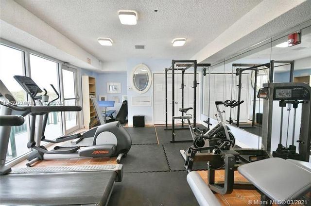 9195 Collins Ave PH4, Surfside, FL 33154