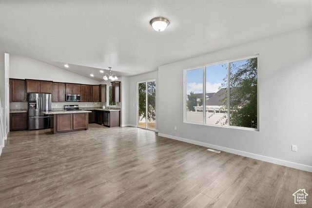 312 W SAPPHIRE DR, Tooele, UT 84074