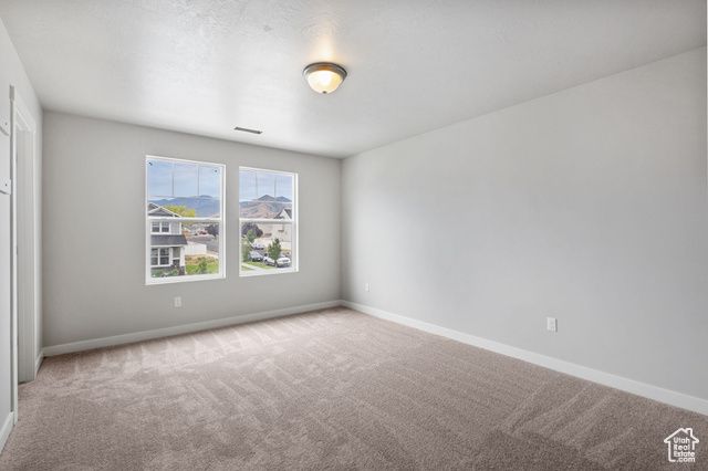 312 W SAPPHIRE DR, Tooele, UT 84074