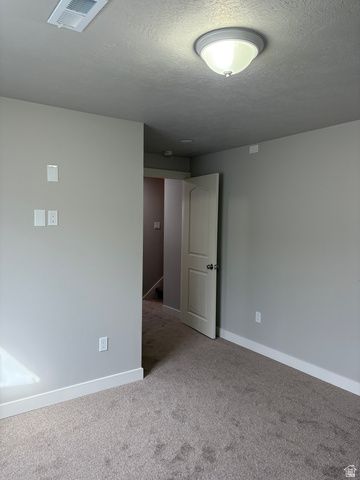 312 W SAPPHIRE DR, Tooele, UT 84074