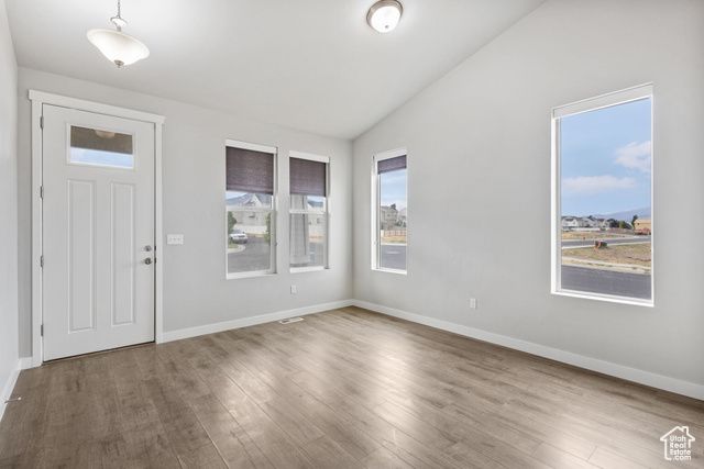 312 W SAPPHIRE DR, Tooele, UT 84074