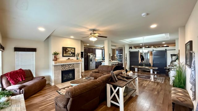 1508 Foster Rd, Toppenish, WA 98948