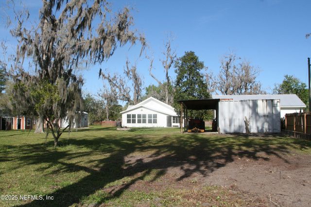 45740 PICKETT Street, Callahan, FL 32011