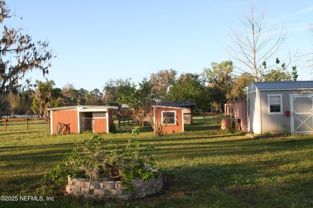 45740 PICKETT Street, Callahan, FL 32011