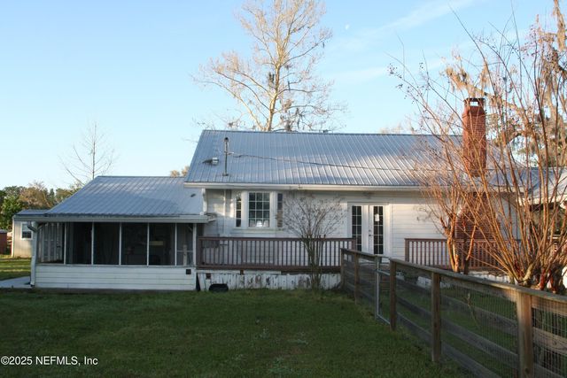 45740 PICKETT Street, Callahan, FL 32011