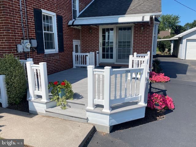 2654 DIVISION HWY, New Holland, PA 17557