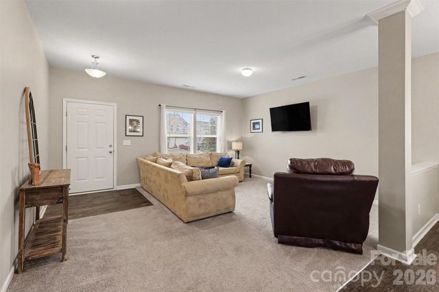 212 Hidden Lakes Road, Statesville, NC 28677