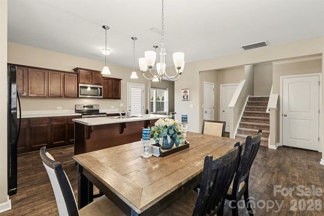 212 Hidden Lakes Road, Statesville, NC 28677