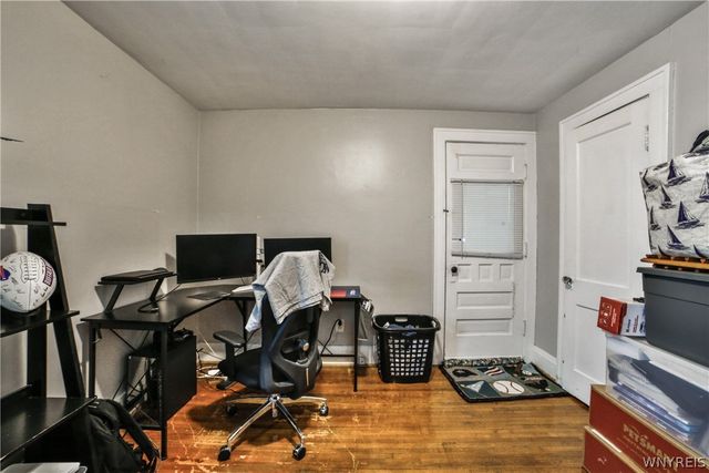 153 Springville Avenue Lower, Amherst, NY 14226