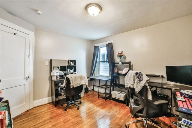 153 Springville Avenue Lower, Amherst, NY 14226