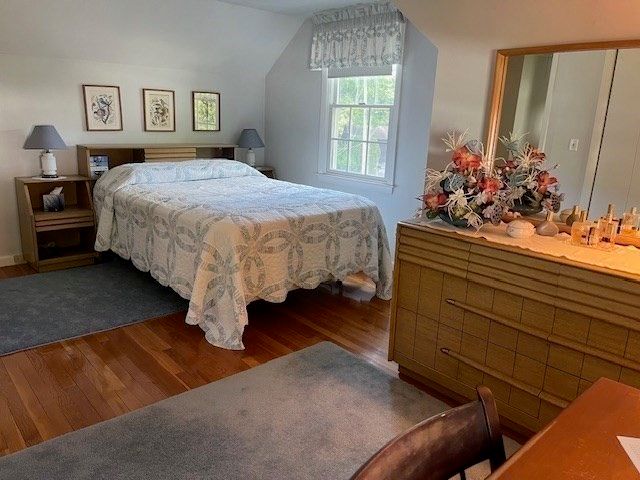 43 Pine Hill Rd, Springfield, MA 01118