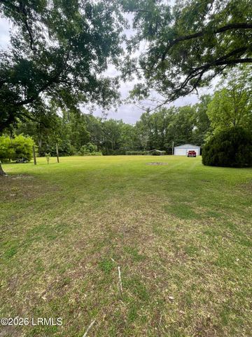 568 Keans Neck Road, Seabrook, SC 29940