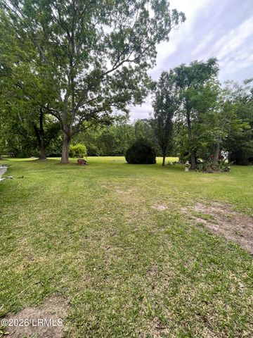 568 Keans Neck Road, Seabrook, SC 29940