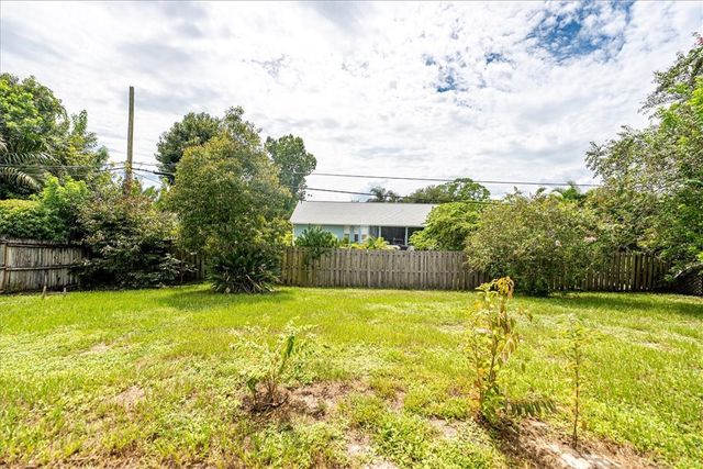 1545 Barber Street, Sebastian, FL 32958