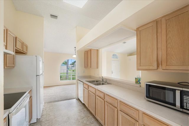 1545 Barber Street, Sebastian, FL 32958