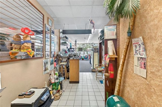 977 Mineral Spring Avenue, Providence, RI 02904