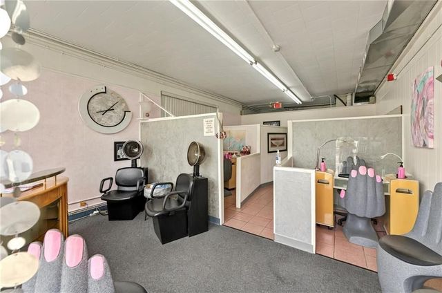 977 Mineral Spring Avenue, Providence, RI 02904