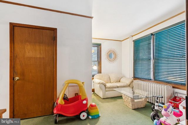 361 DEMOCRAT RD, Gibbstown, NJ 08027