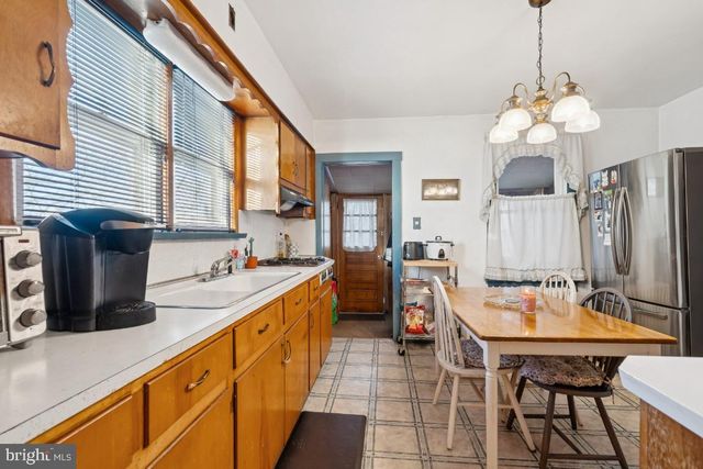 361 DEMOCRAT RD, Gibbstown, NJ 08027