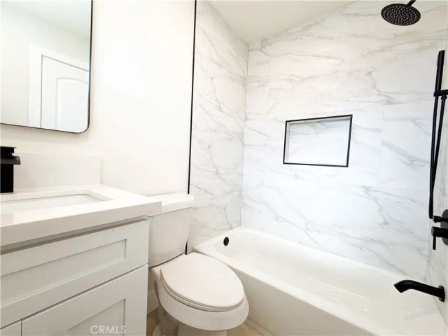 110 N Western, Santa Ana, CA 92703