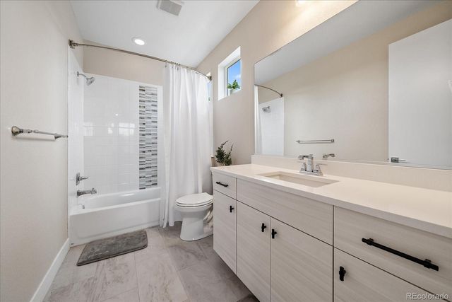 6005 Benton Street, Arvada, CO 80003