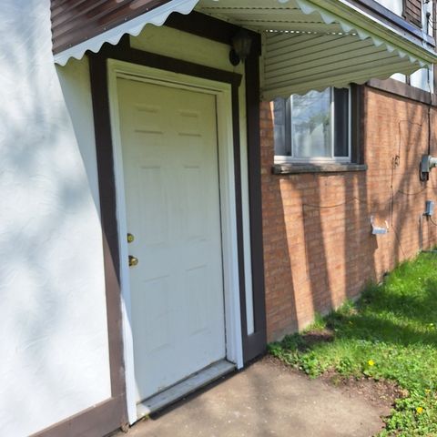 4605 W 84th Place, Chicago, IL 60652