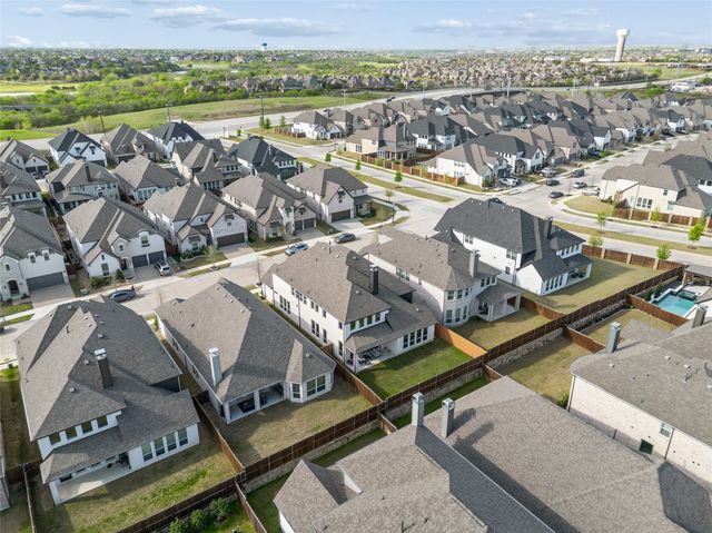 3613 Damsel Mackenzie Street, Lewisville, TX 75056