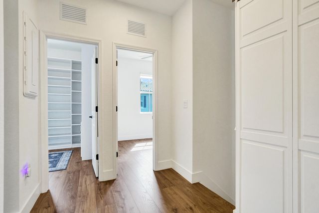 11966 NW 47th Manor, Coral Springs, FL 33076