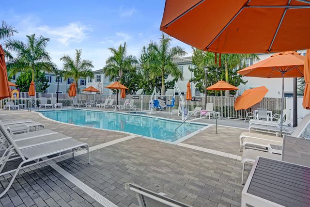 11966 NW 47th Manor, Coral Springs, FL 33076