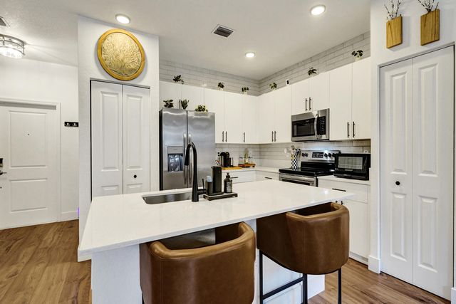 11966 NW 47th Manor, Coral Springs, FL 33076