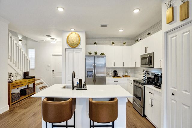 11966 NW 47th Manor, Coral Springs, FL 33076