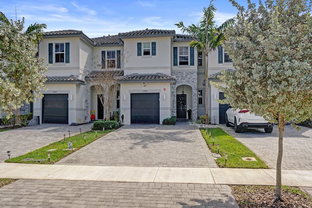 11966 NW 47th Manor, Coral Springs, FL 33076