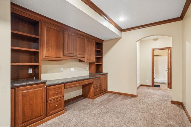1154 Kettering Rd, Marion, IA 52302