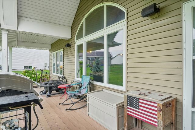 1154 Kettering Rd, Marion, IA 52302