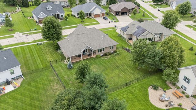 1154 Kettering Rd, Marion, IA 52302