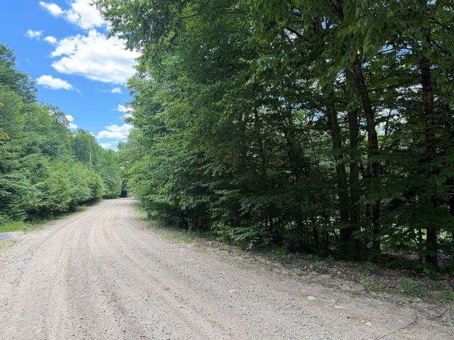 151 Red Coat Lane, Stoddard, NH 03464